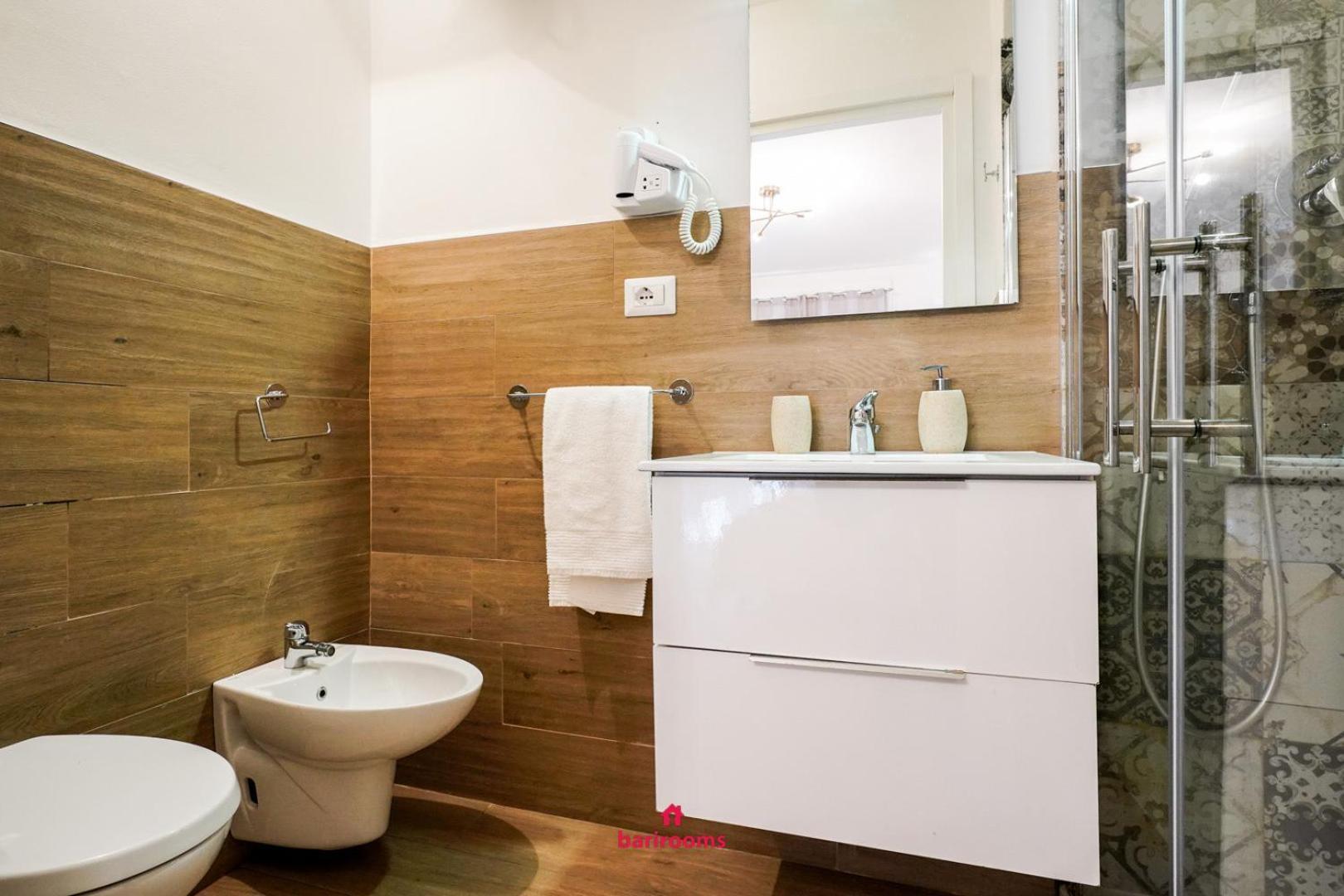 Barirooms - Melo Suites Εξωτερικό φωτογραφία